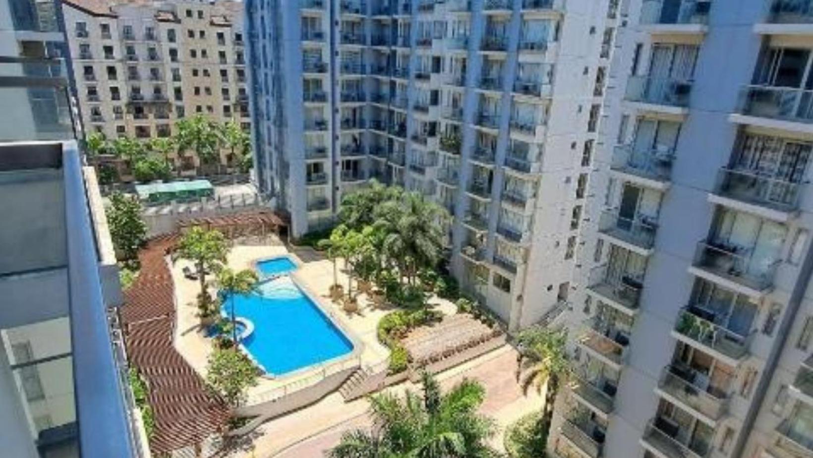 One Palm Tree Villas Condominium - Studio 10O With Balcony - Across Terminal 3 Airport Manila Exterior foto