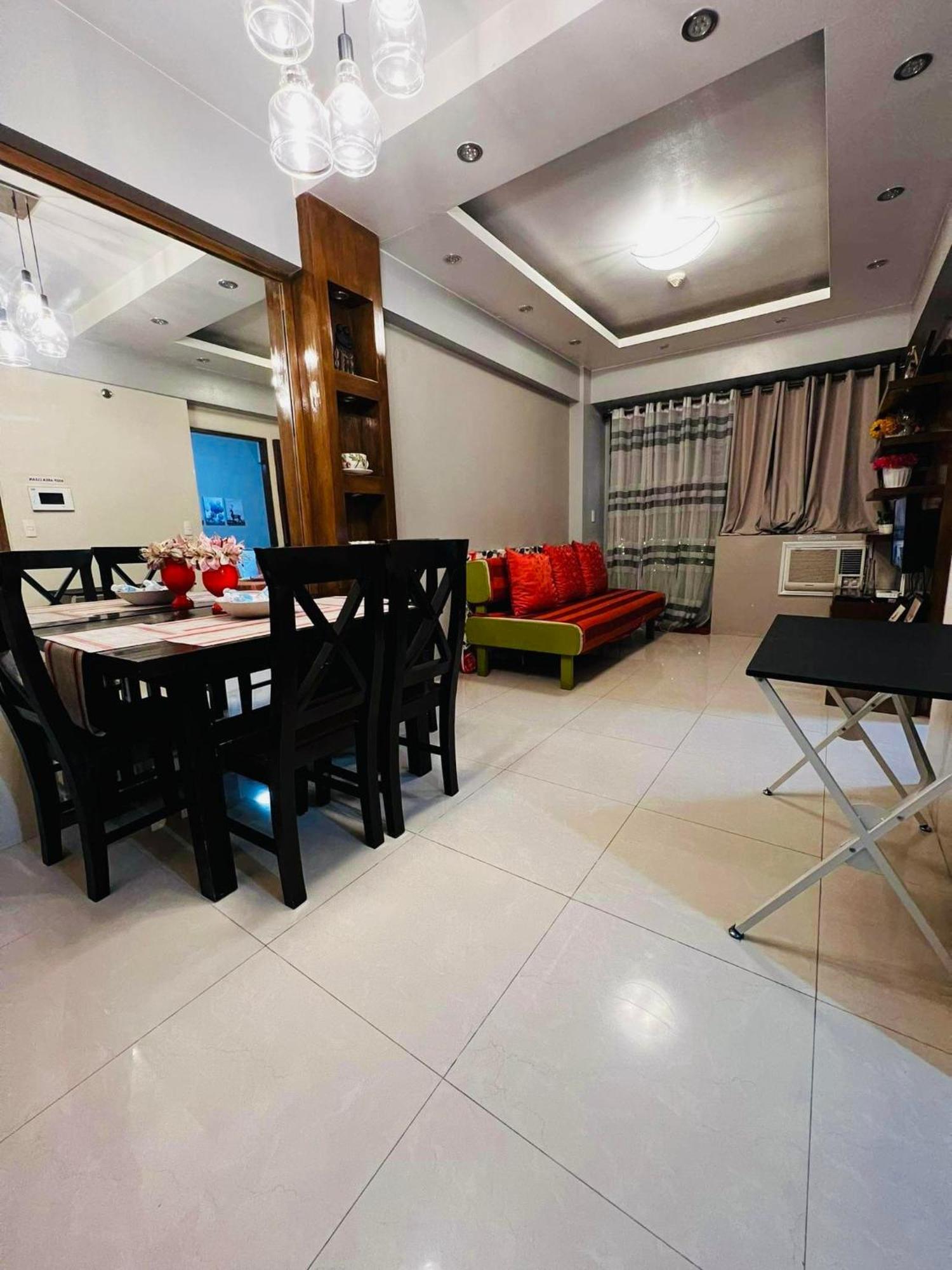 One Palm Tree Villas Condominium - Studio 10O With Balcony - Across Terminal 3 Airport Manila Exterior foto